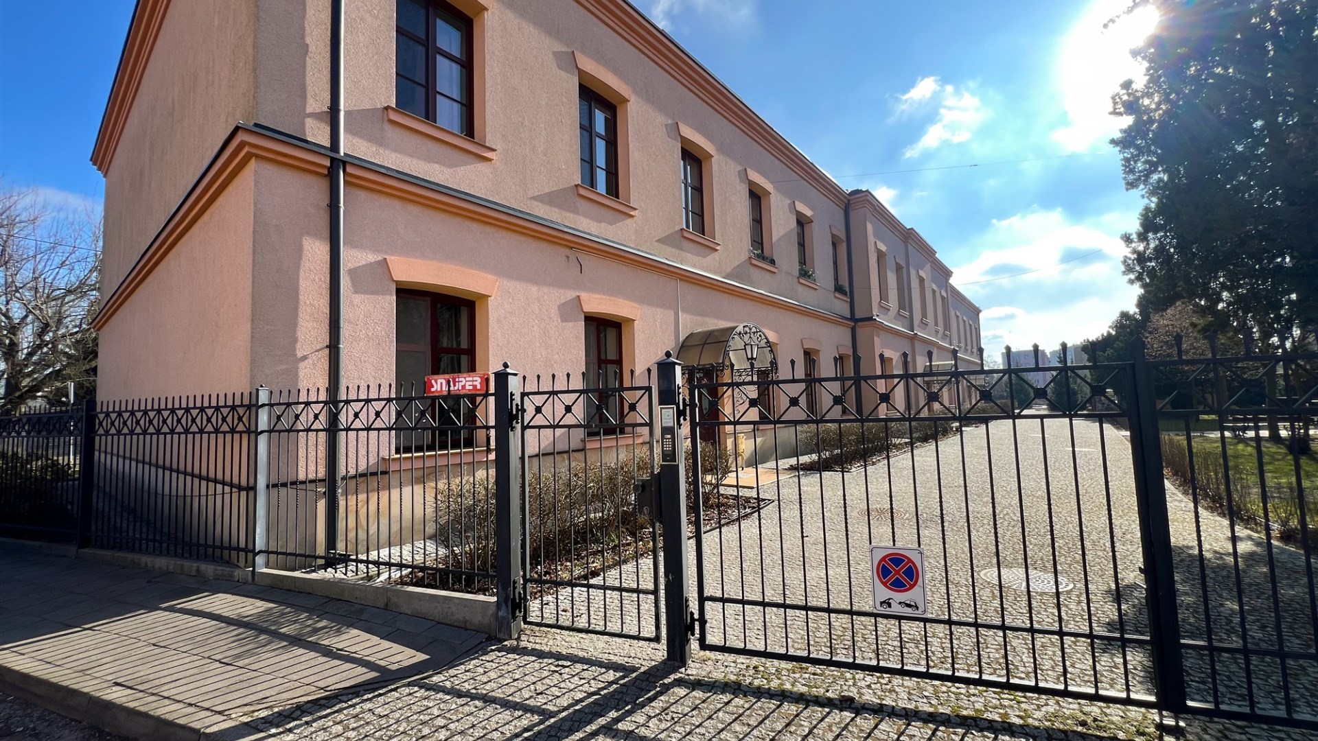 Mieszkanie na sprzedaż
