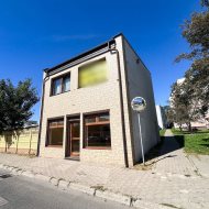 Lokal na sprzedaż