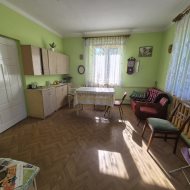 Dom na sprzedaż