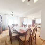 Dom na sprzedaż